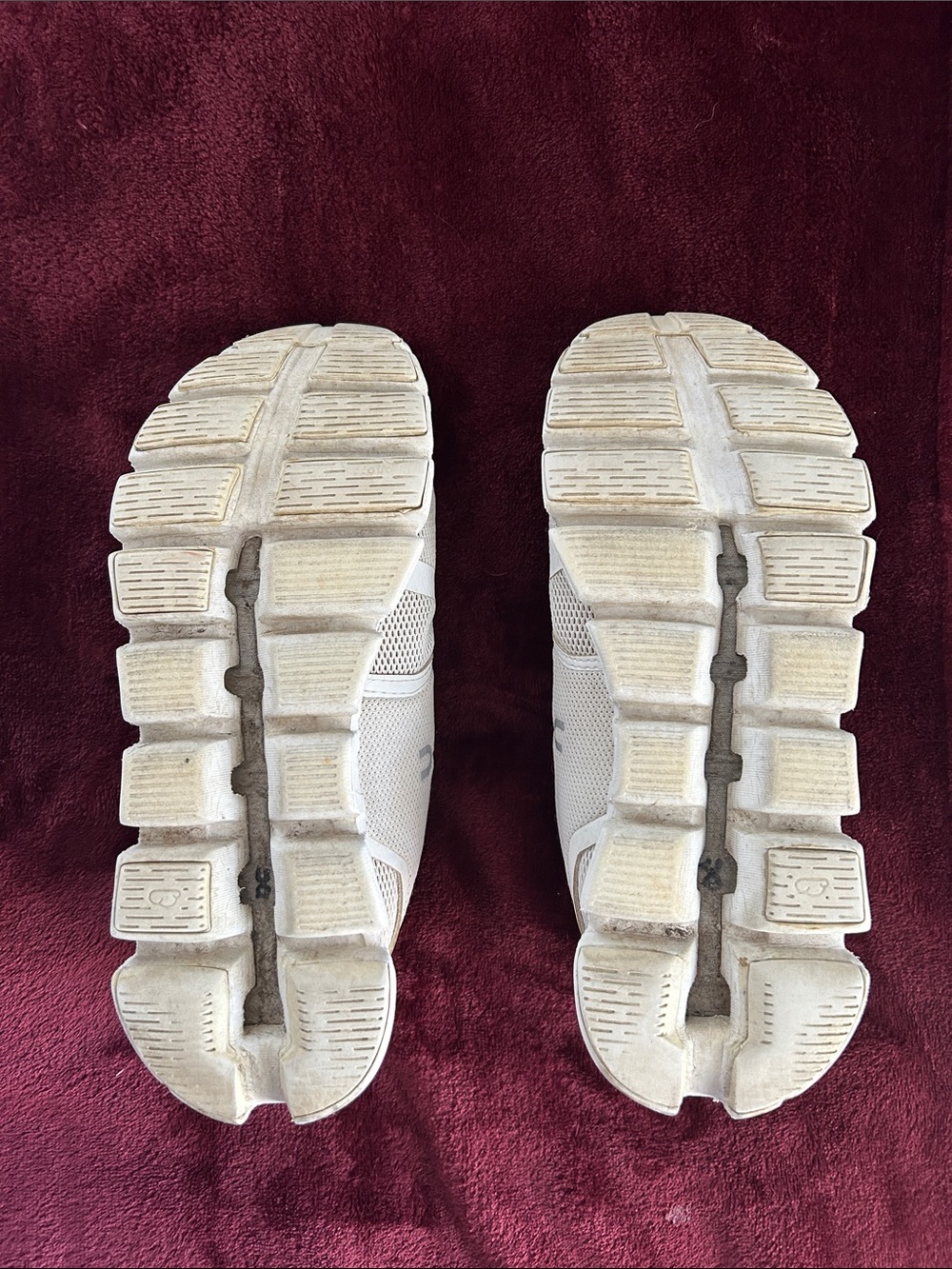 On Running Shoes - Pearl White Women’s Size 6.5 - Picture 6 of 6